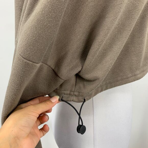 Superdown Top Womens XS Extra Small Taupe Drop Shoulder Cropped Boxy Bungee Hem - Picture 5 of 12